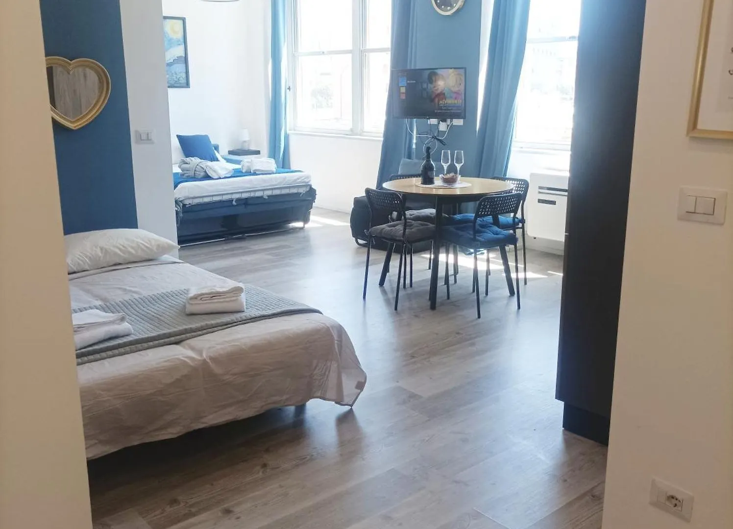 Blu House Casa Vacanza Vicino Terminal Traghetti Genova Apartment Genoa